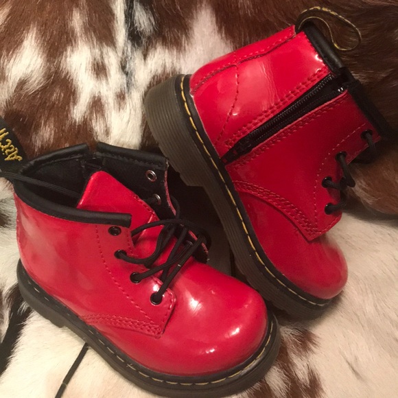 dr martens infant size 6